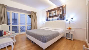 Habitación doble clásica | Caja de seguridad en la habitación, insonorización y cunas gratuitas