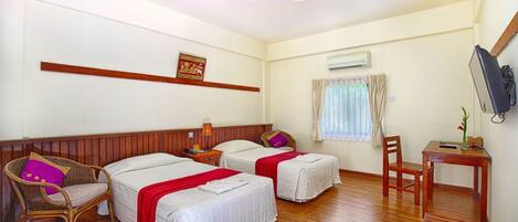 Minibar, coffres-forts dans les chambres, décoration personnalisée