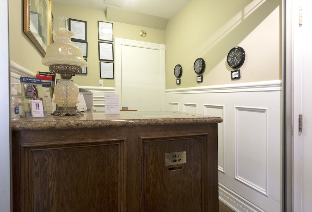 Victoria's Mansion Guest House by null