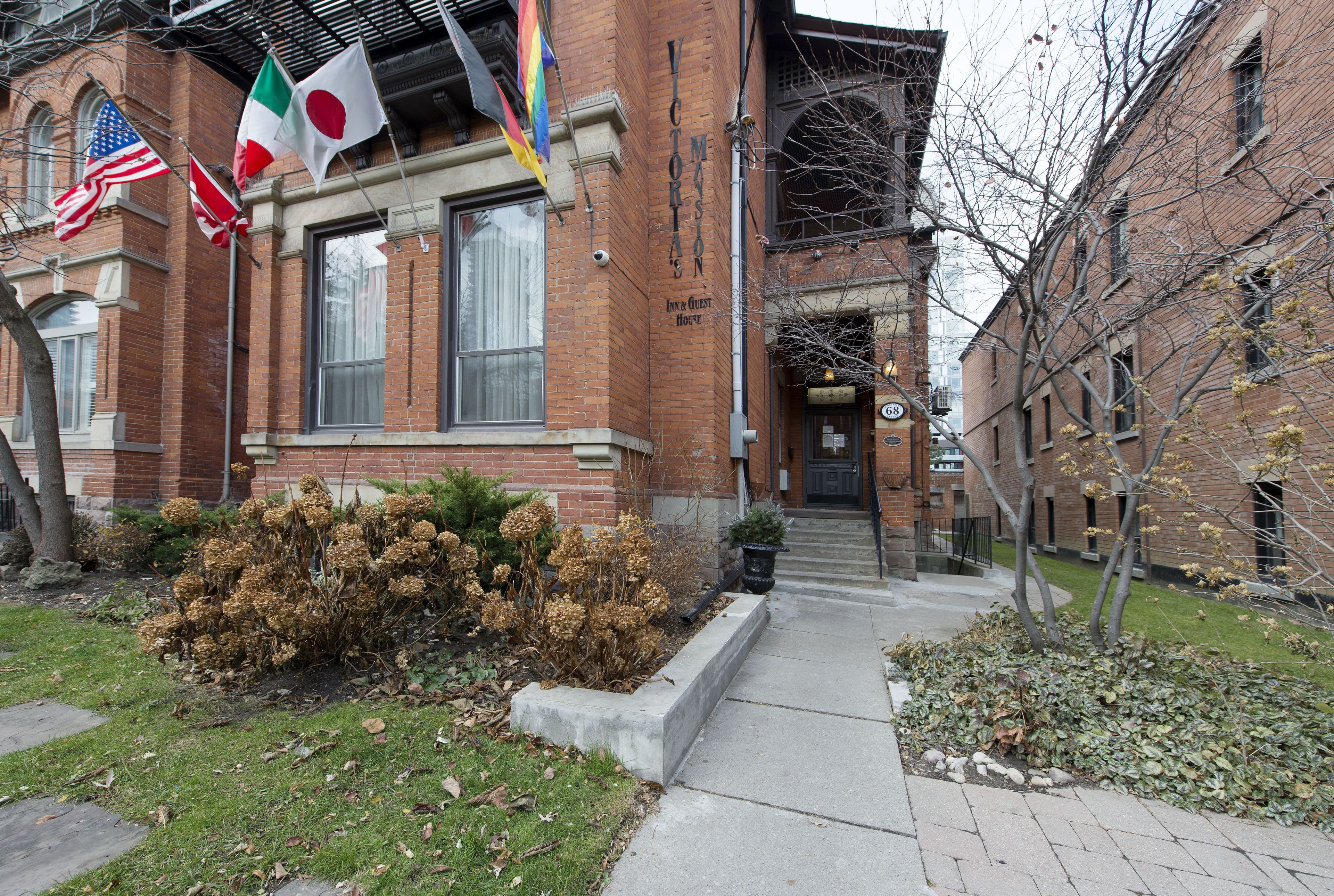 Photo - Victoria's Mansion Guest House