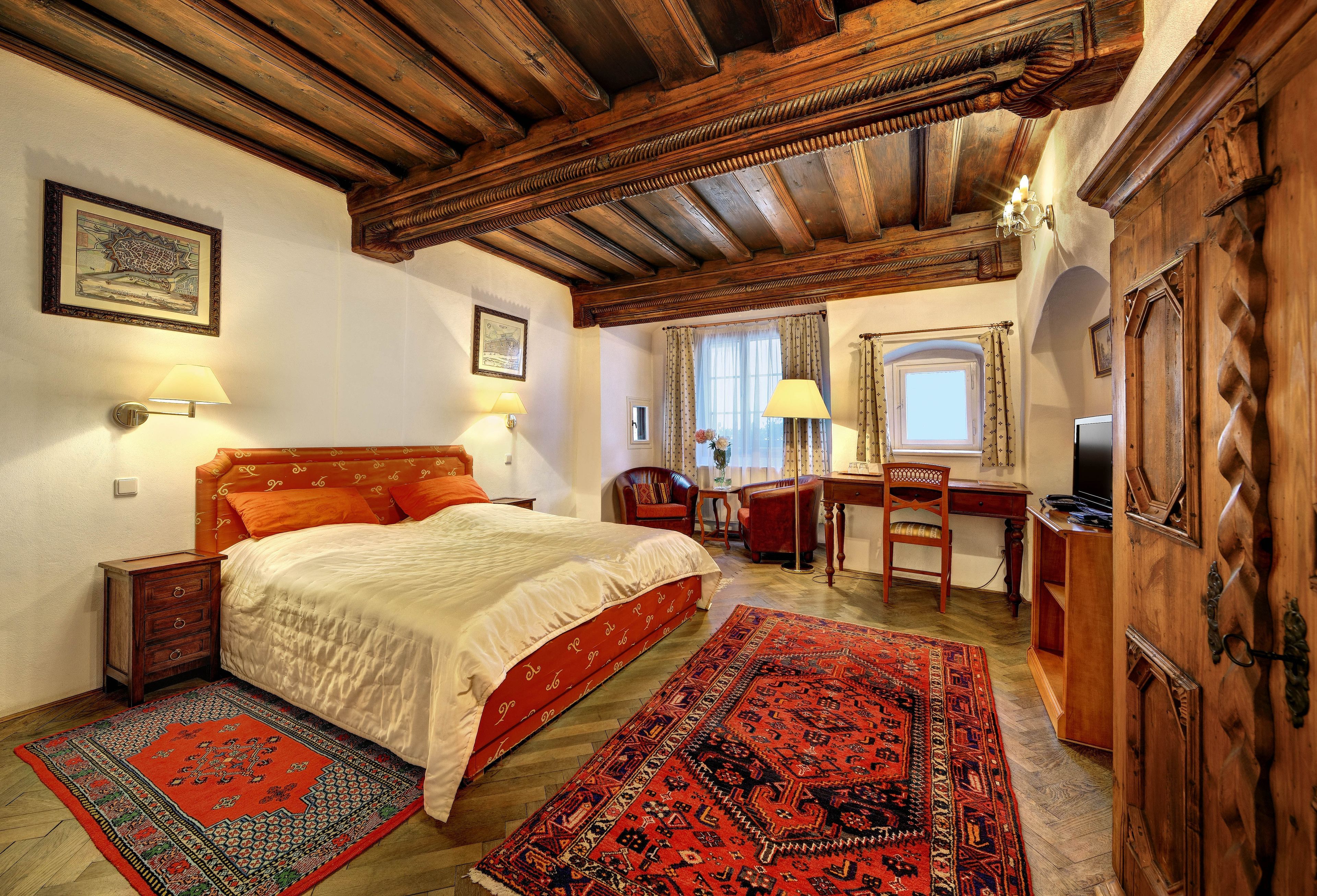 高级双人房 | 特色家居、熨斗/熨板