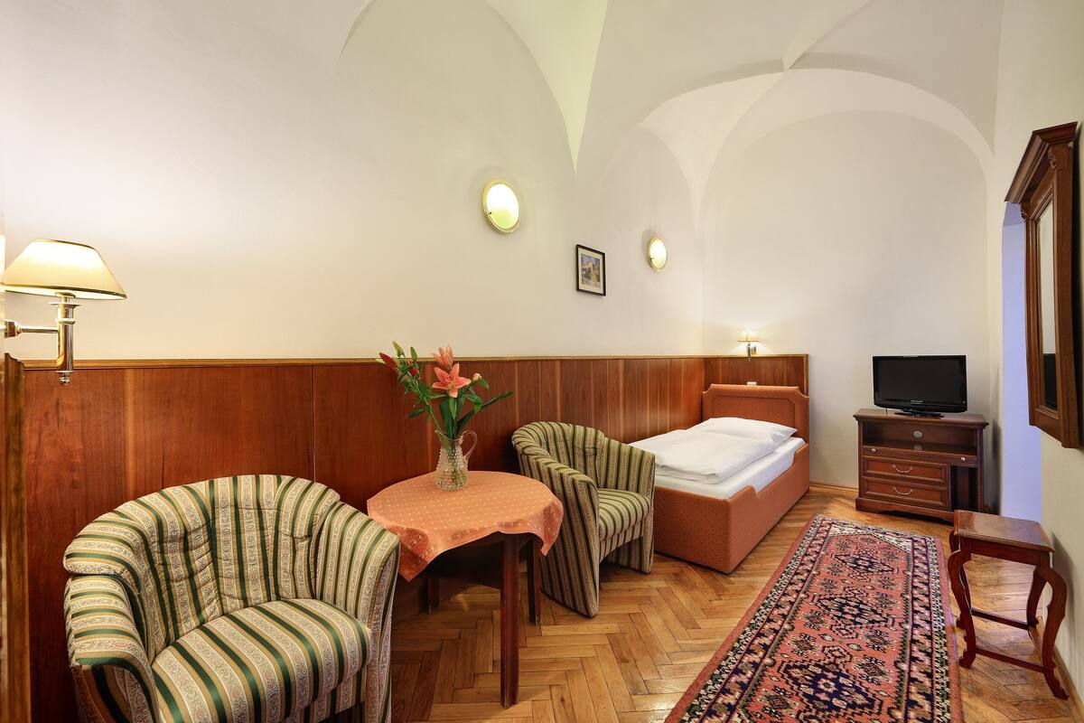 classic twin room | individually furnished, iron/ironing board