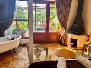 Double Room 1 Sunrise Surprise | Courtyard view - Goblins Creek (St. Helena Bay)