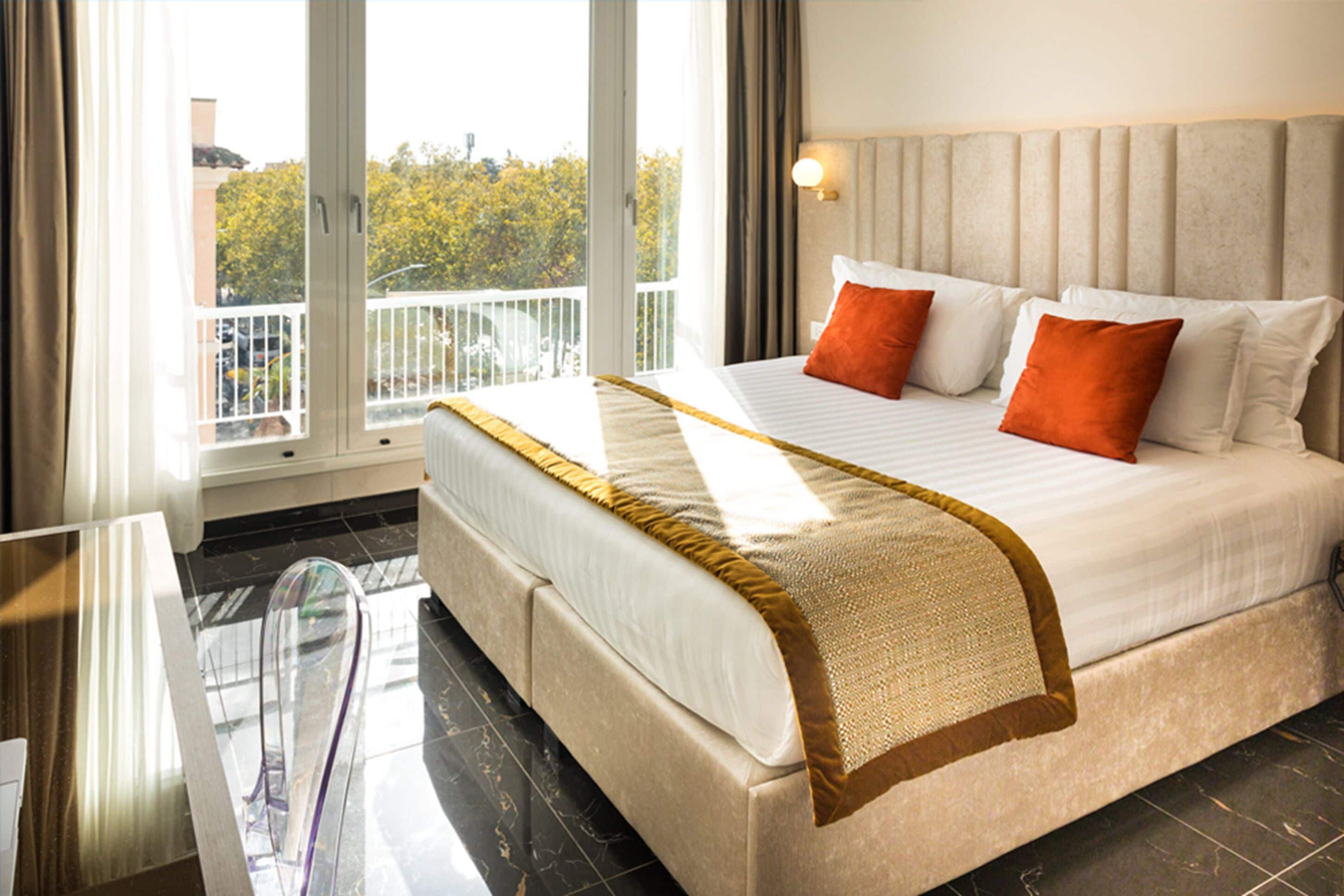 superior room | 1 bedroom, minibar, in-room safe, desk