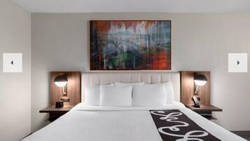Room, 1 King Bed, Non Smoking