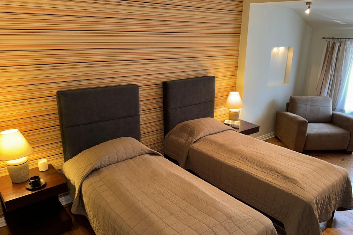 Apartament familiar | Caixa forta a l'habitació, decoració individual i mobiliari individual
