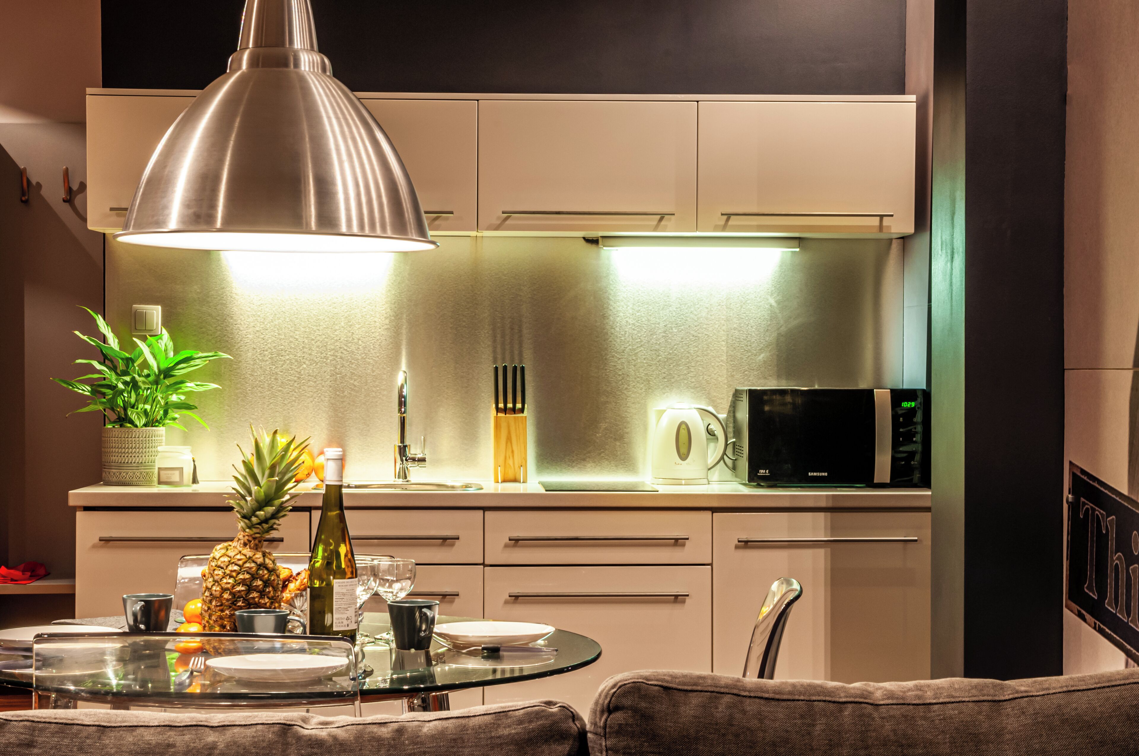 Apartment | Private kitchen | Fridge, stovetop, cookware/dishes/utensils, freezer