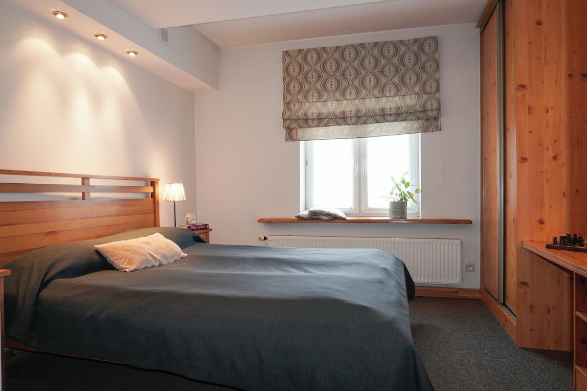 In-room safe, laptop workspace, iron/ironing board, cots/infant beds