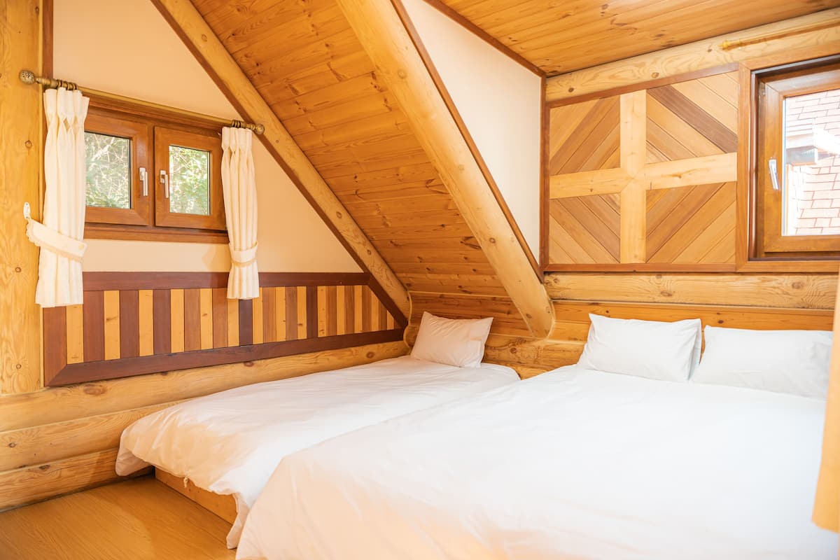 super premier villa | desk, blackout curtains, iron/ironing board, free wifi