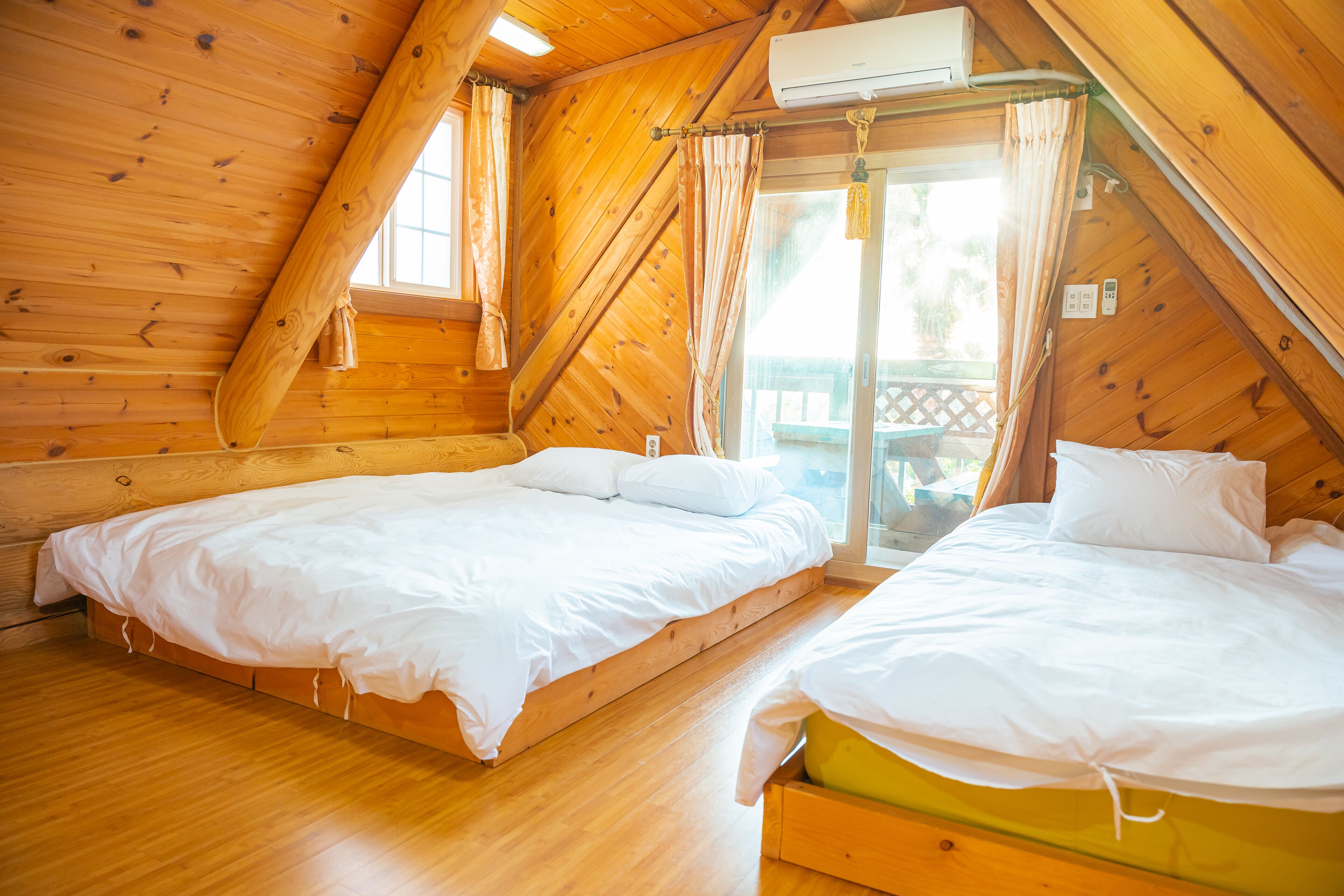 vintage deluxe villa | desk, blackout curtains, iron/ironing board, free wifi