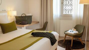 Deluxe Room (Patio) | Courtyard view