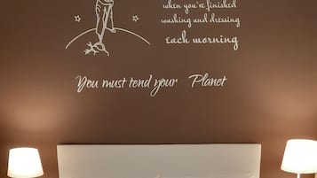 Double Room | Blackout drapes, iron/ironing board, free WiFi, bed sheets