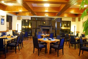 Breakfast, lunch, dinner served; Japanese cuisine 