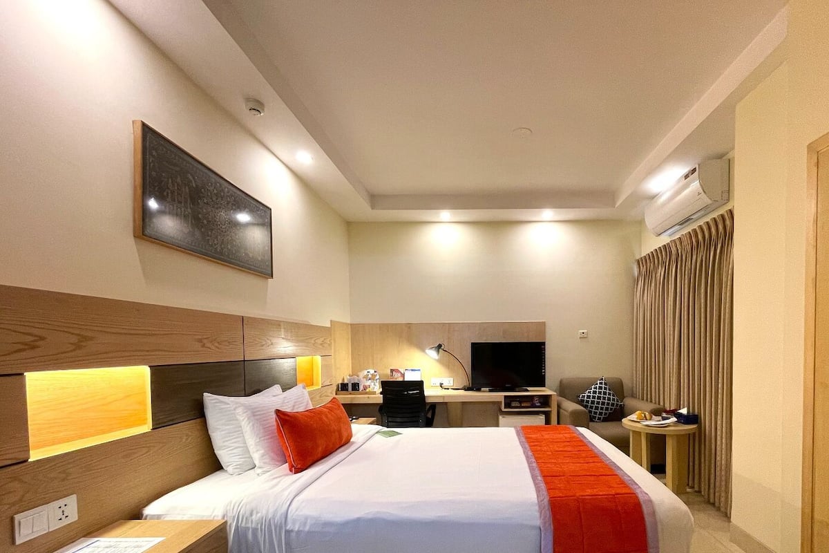 Quarto solteiro superior, 1 cama de solteiro | Frigobar, cofres nos quartos, escrivaninha