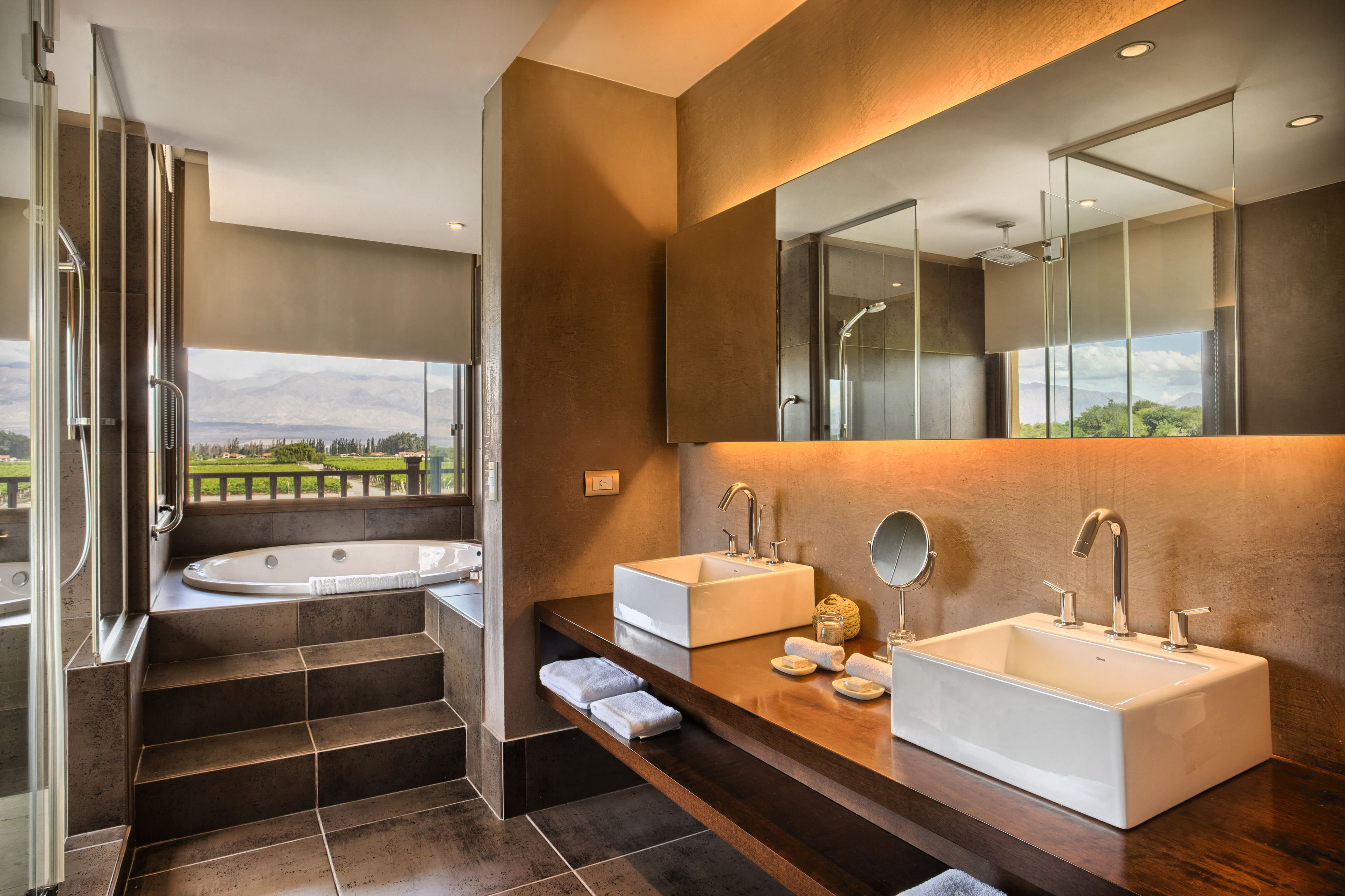 separate bathtub and shower, designer toiletries, hair dryer, bidet