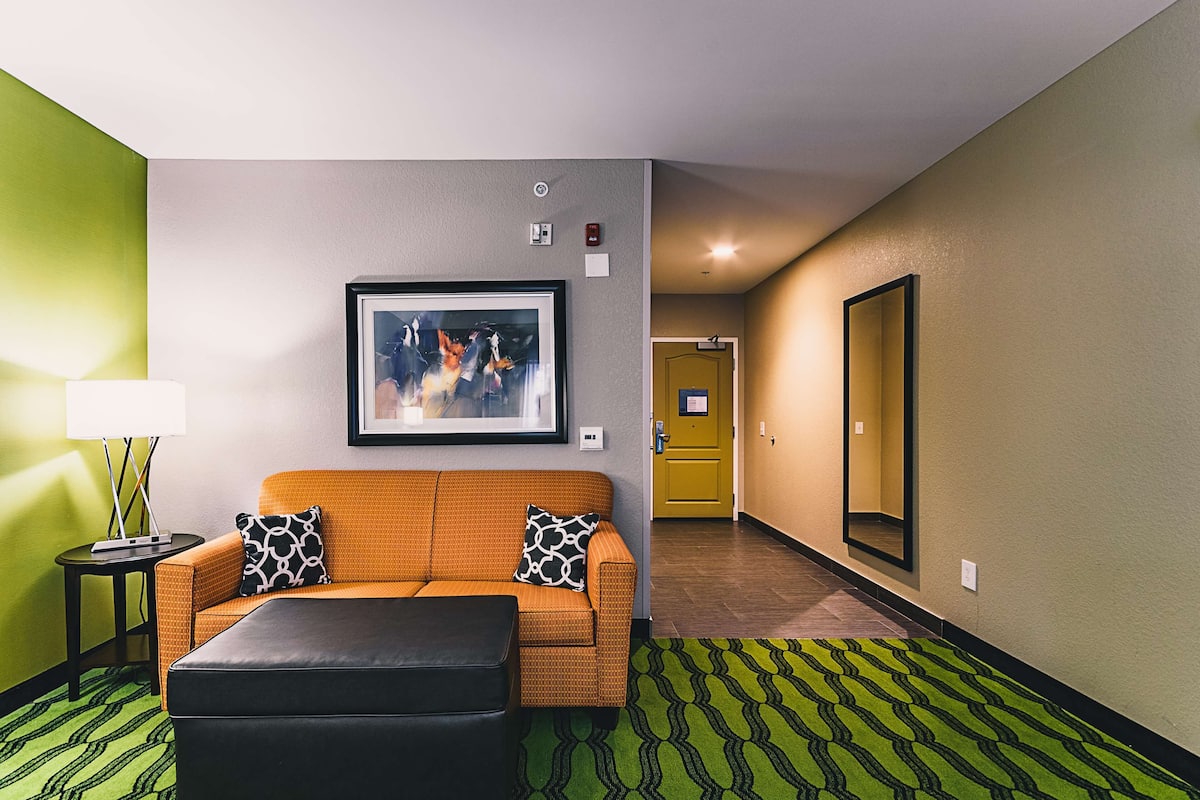 in-room safe, free cots/infant beds, rollaway beds, free wifi