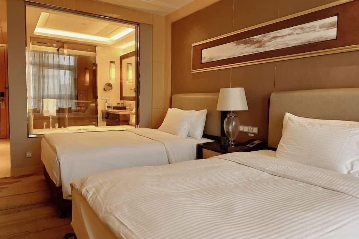1 slaapkamer, luxe beddengoed, een minibar, een kluis op de kamer