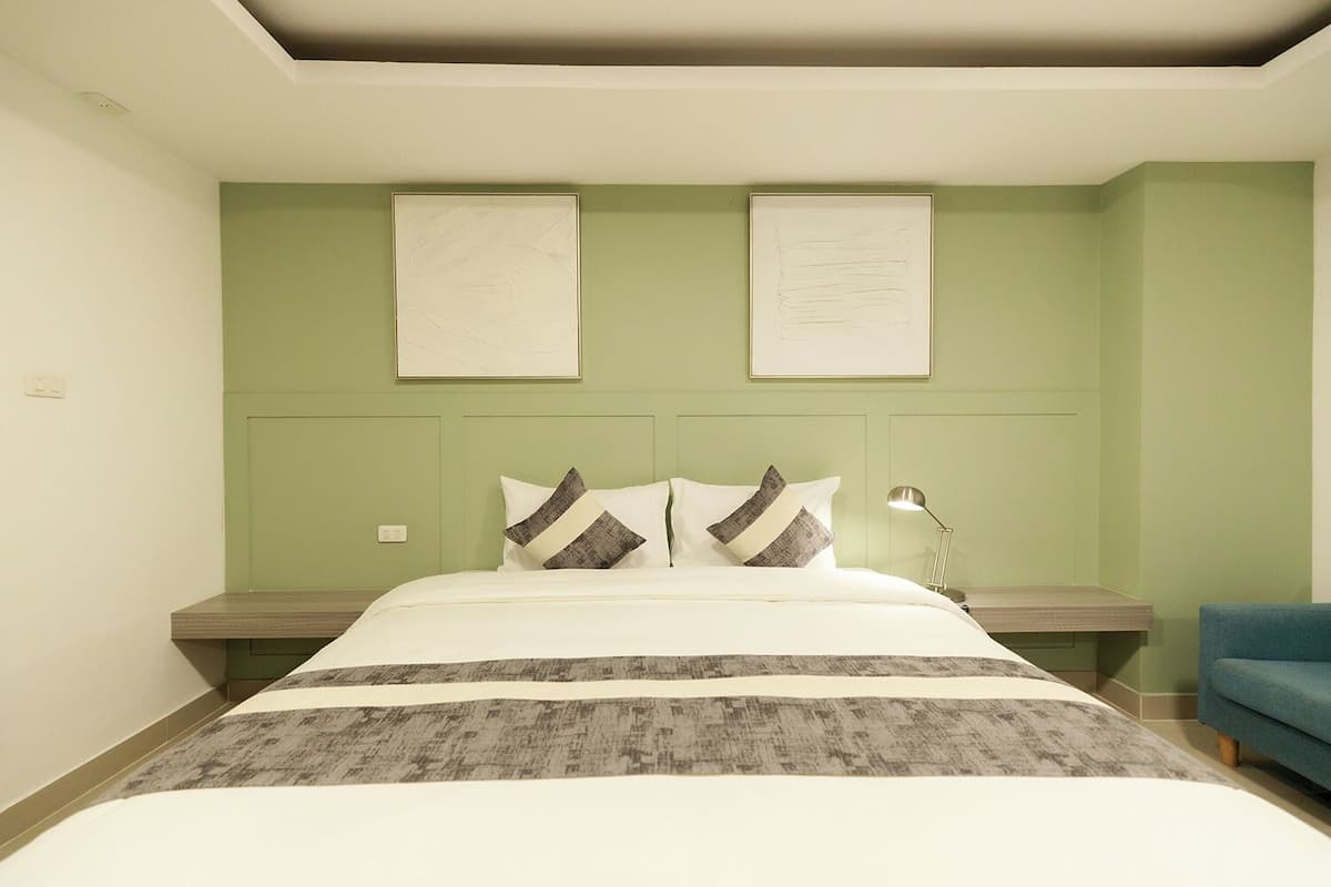 デラックス ルーム | デスク、WiFi (無料)、ベッドシーツ