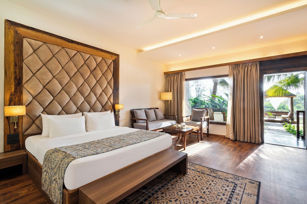 Minibar, caja de seguridad en la habitación, wifi gratis y ropa de cama