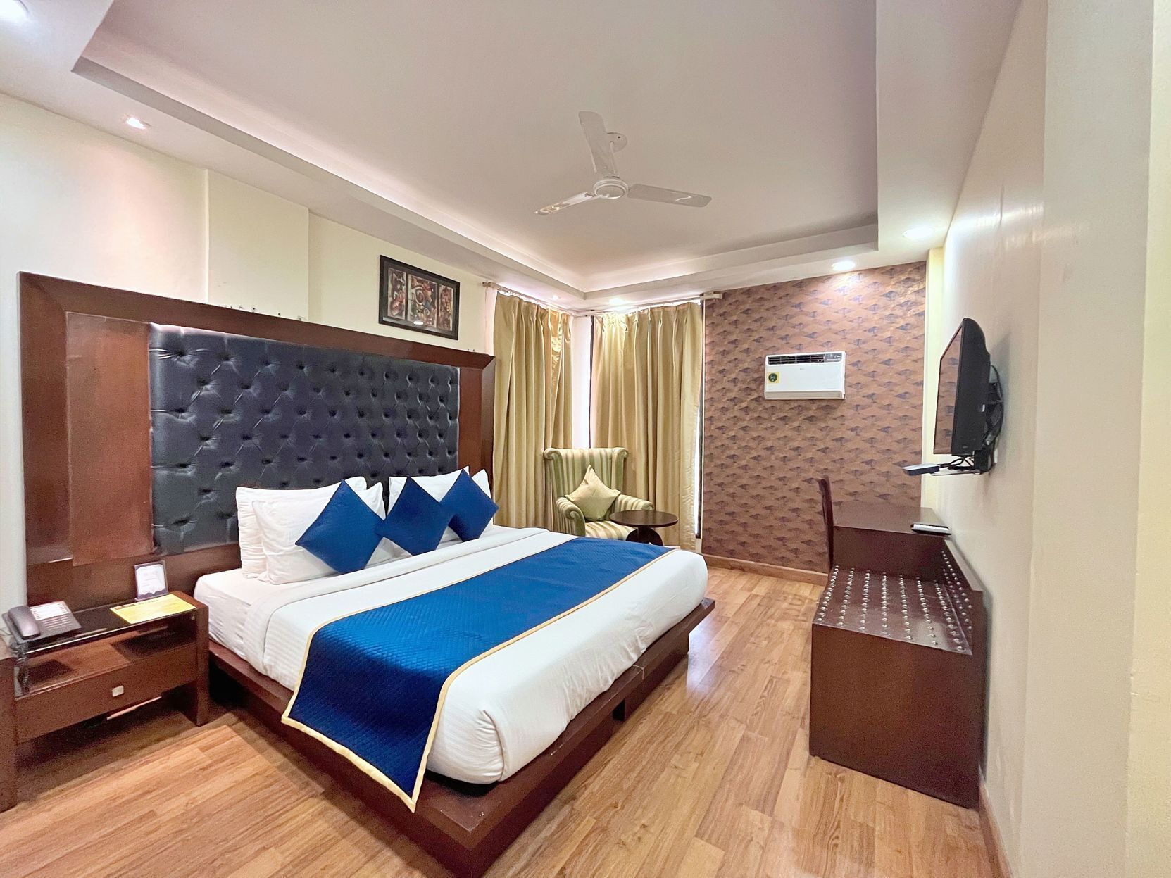 In-room safe, desk, iron/ironing board, rollaway beds