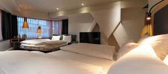 Clarion Hotel The Edge