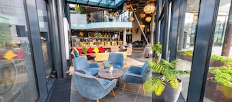 Clarion Hotel The Edge