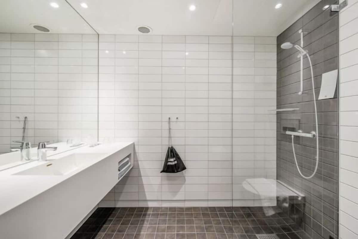 Bathroom | Shower, hair dryer, towels