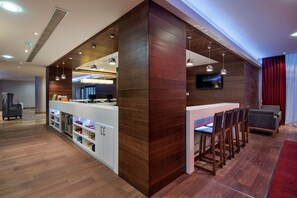 Lobby - Hampton by Hilton Istanbul Kayasehir (Istanbul)