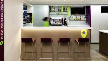 Bar (en la propiedad)