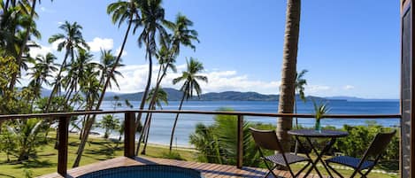 Oceanfront Villa | Terrasse/Patio