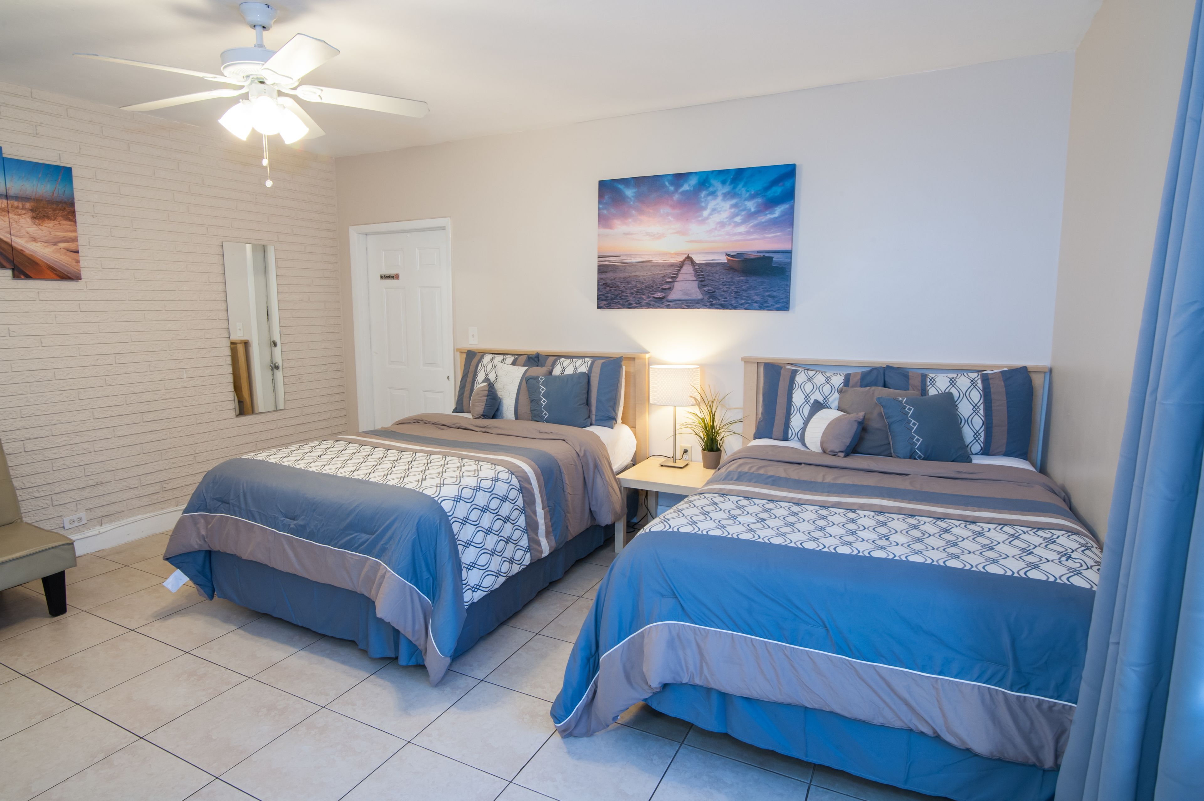 Studio, ikke-røyk | Safe på rommet, skrivebord, strykejern/-brett og wi-fi (inkludert)