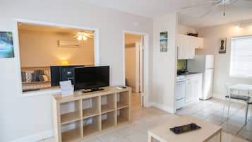 Apartment, 1 Bedroom, Non Smoking | Room amenity