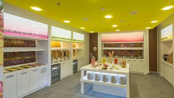 Desayuno bufé gratuito y diario