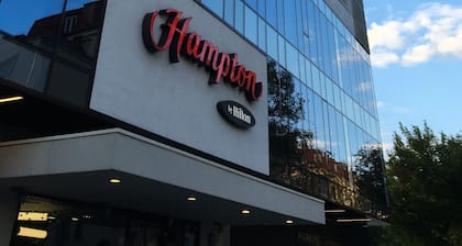 Hampton by Hilton Warsaw City Centre