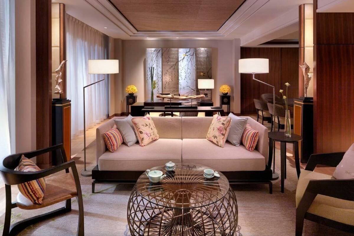 Family Suite | Minibar, in-room safe, soundproofing, WiFi (free)