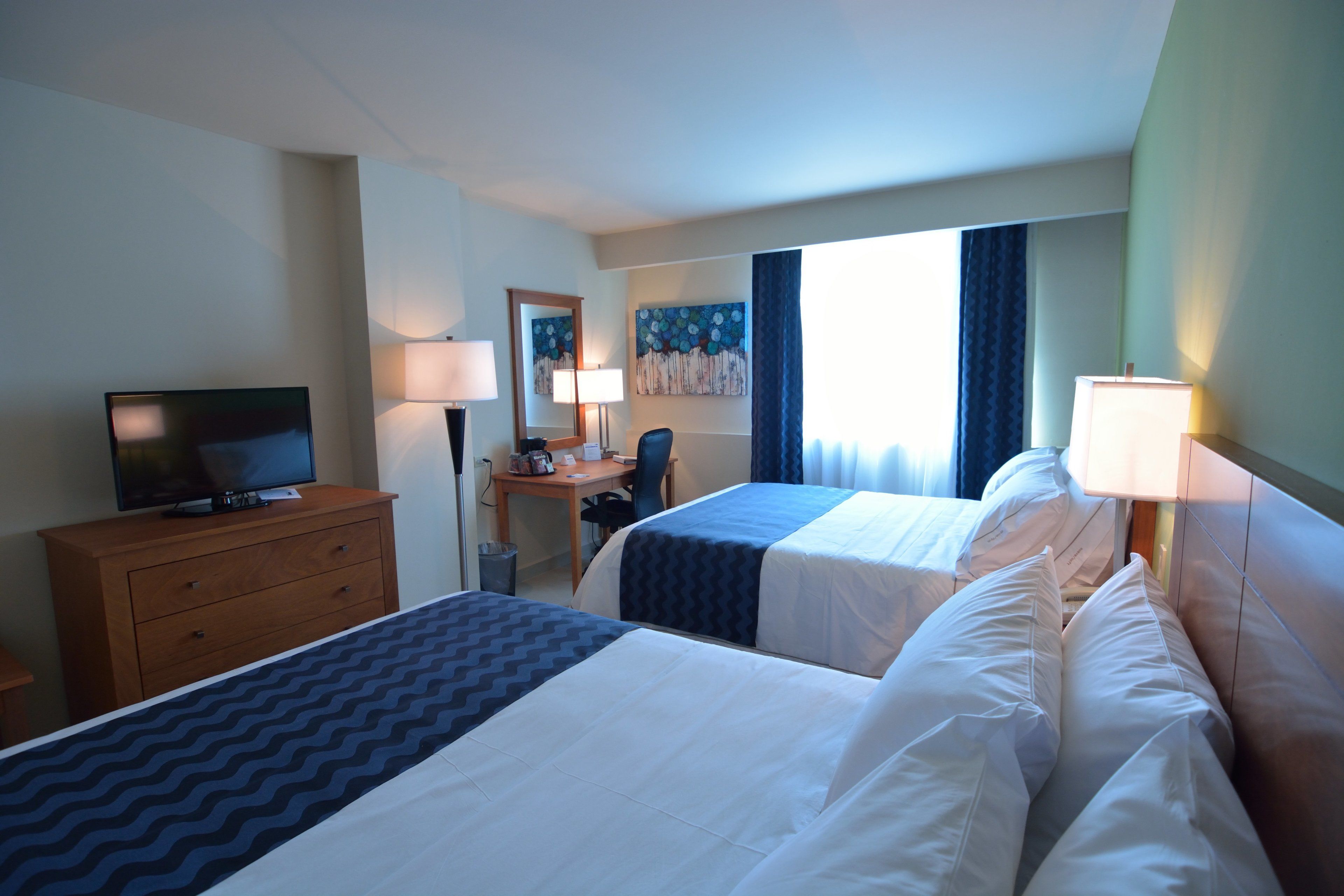 1 bedroom, premium bedding, in-room safe, desk