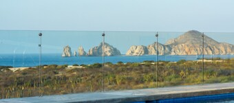 Holiday Inn Express Cabo San Lucas by IHG