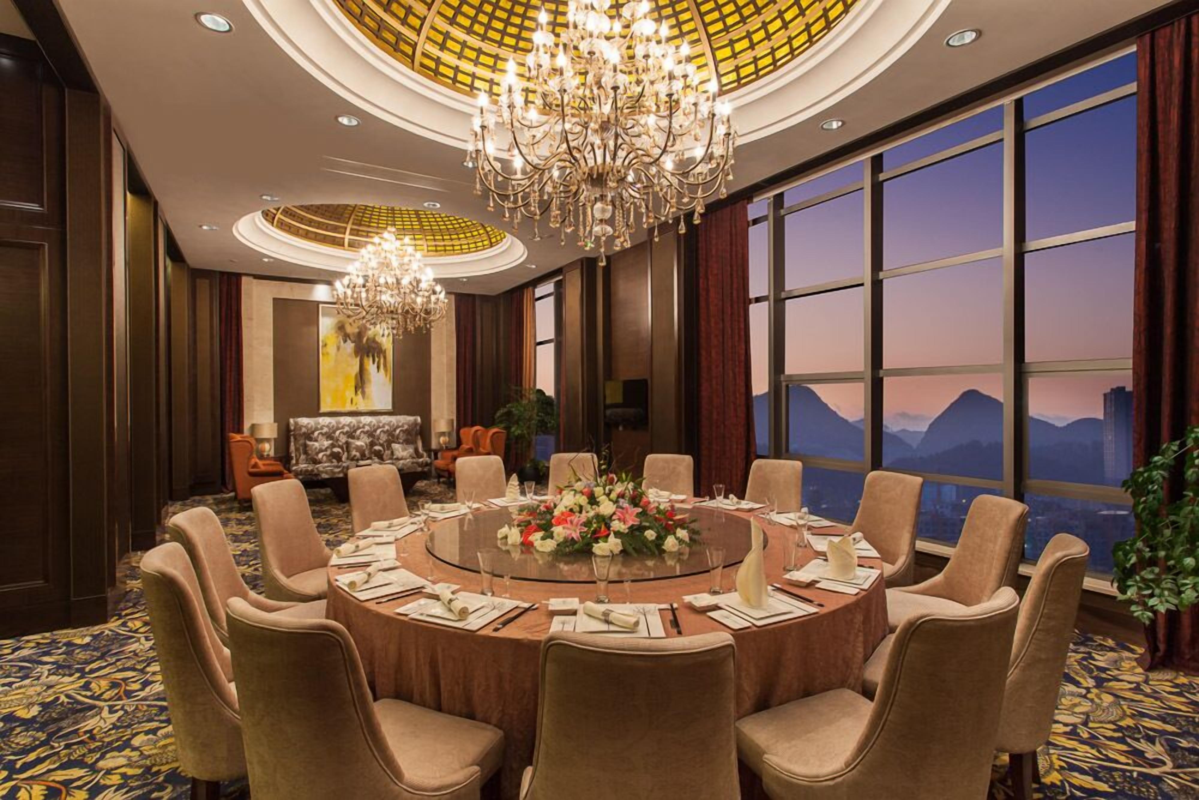 2 restaurants, chinese cuisine