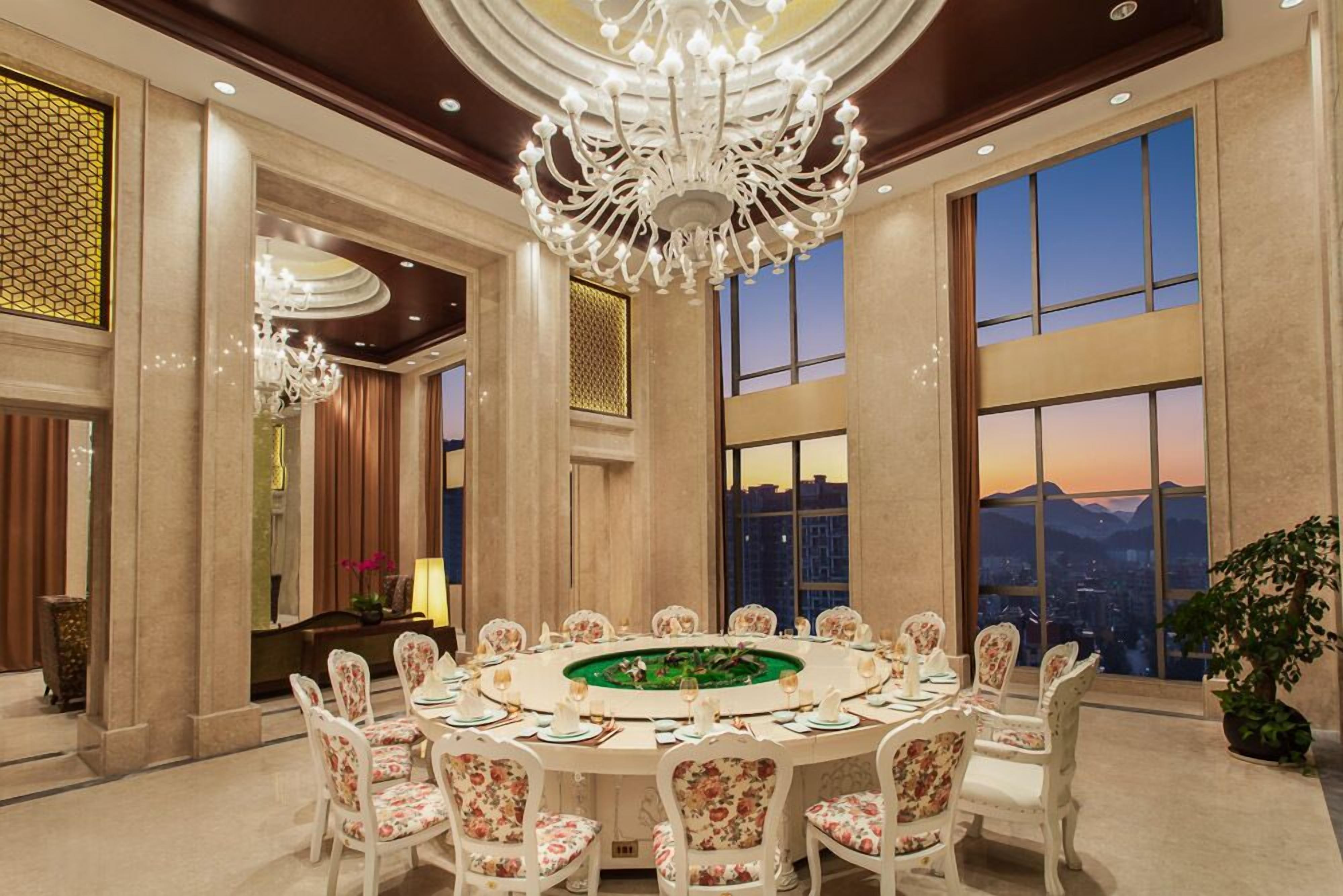 2 restaurants, chinese cuisine