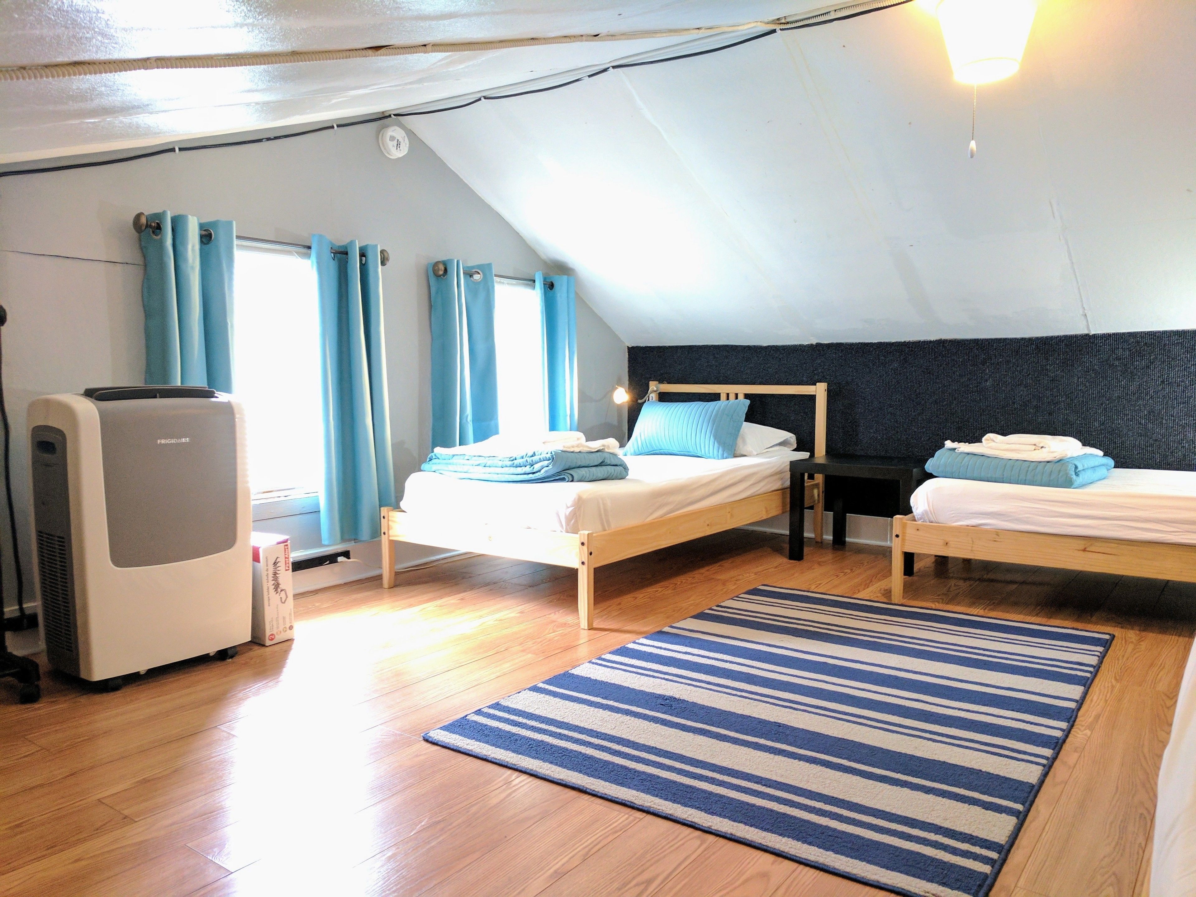 Photo - The Wayfaring Buckeye Hostel