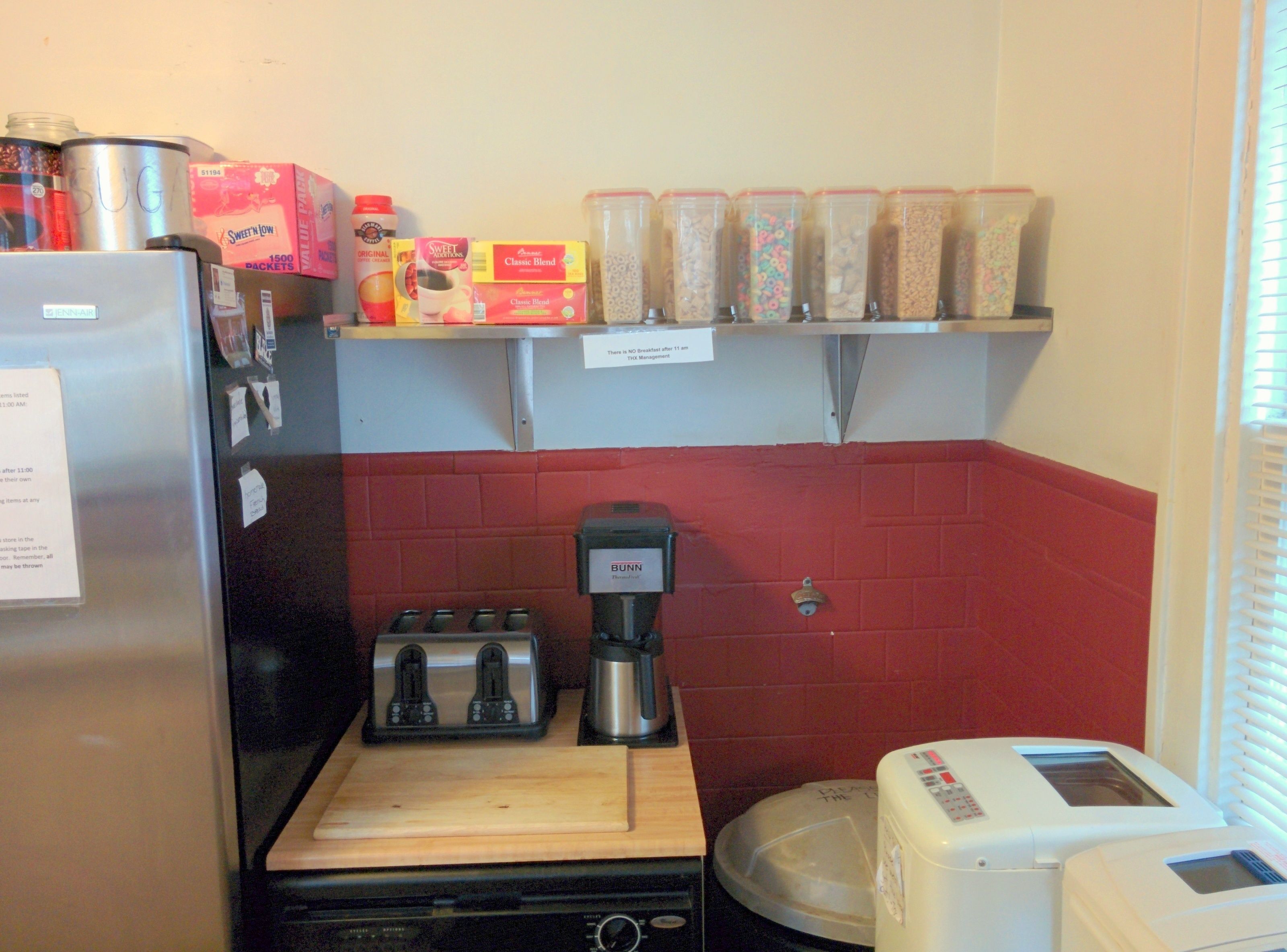 Photo - The Wayfaring Buckeye Hostel