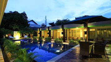 Outdoor pool