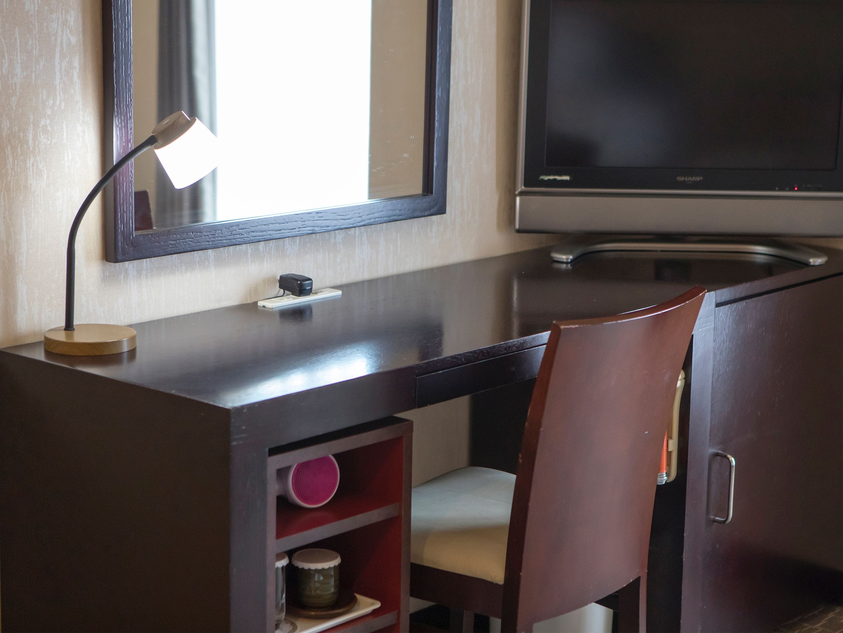 1 bedroom, in-room safe, desk, iron/ironing board