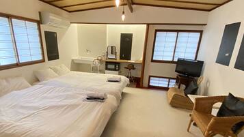 Habitación con 2 camas individuales, varias camas, para no fumadores, tina | Wifi y ropa de cama