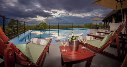 Uukwaluudhi Safari Lodge