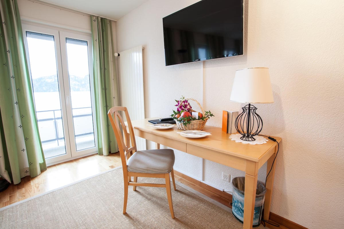 Junior Süit | Minibar, odada kasa, masa, beşik/çocuk yatağı