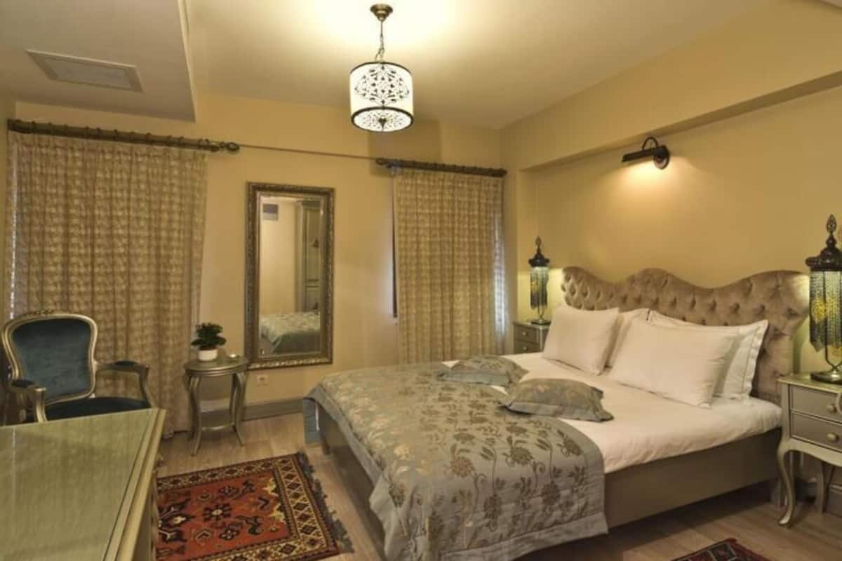 Ropa de cama de alta calidad y minibar