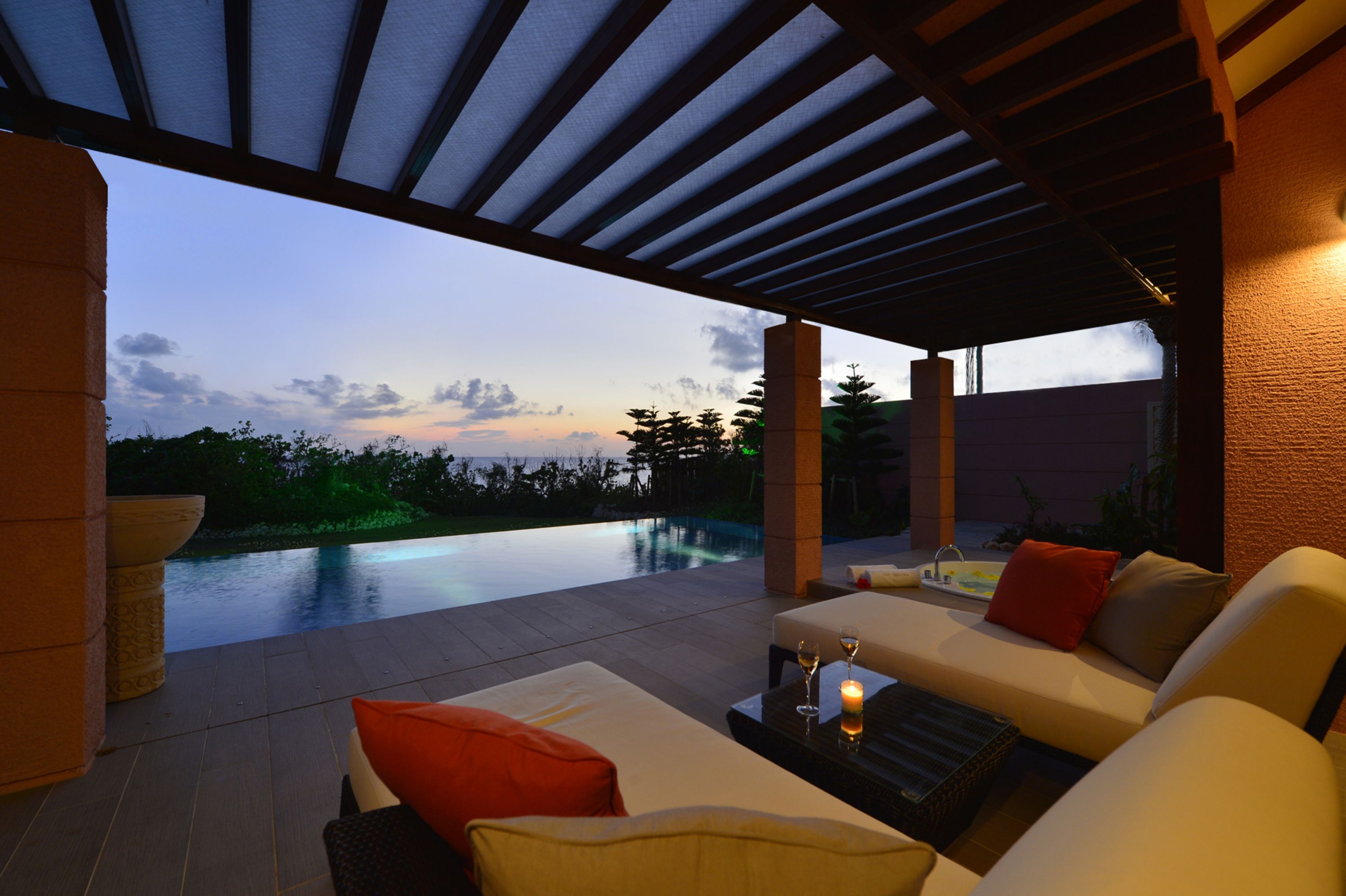 Suite, piscine privée | Terrasse/Patio