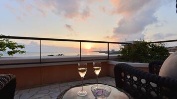 Suíte, para não fumantes | Sacada