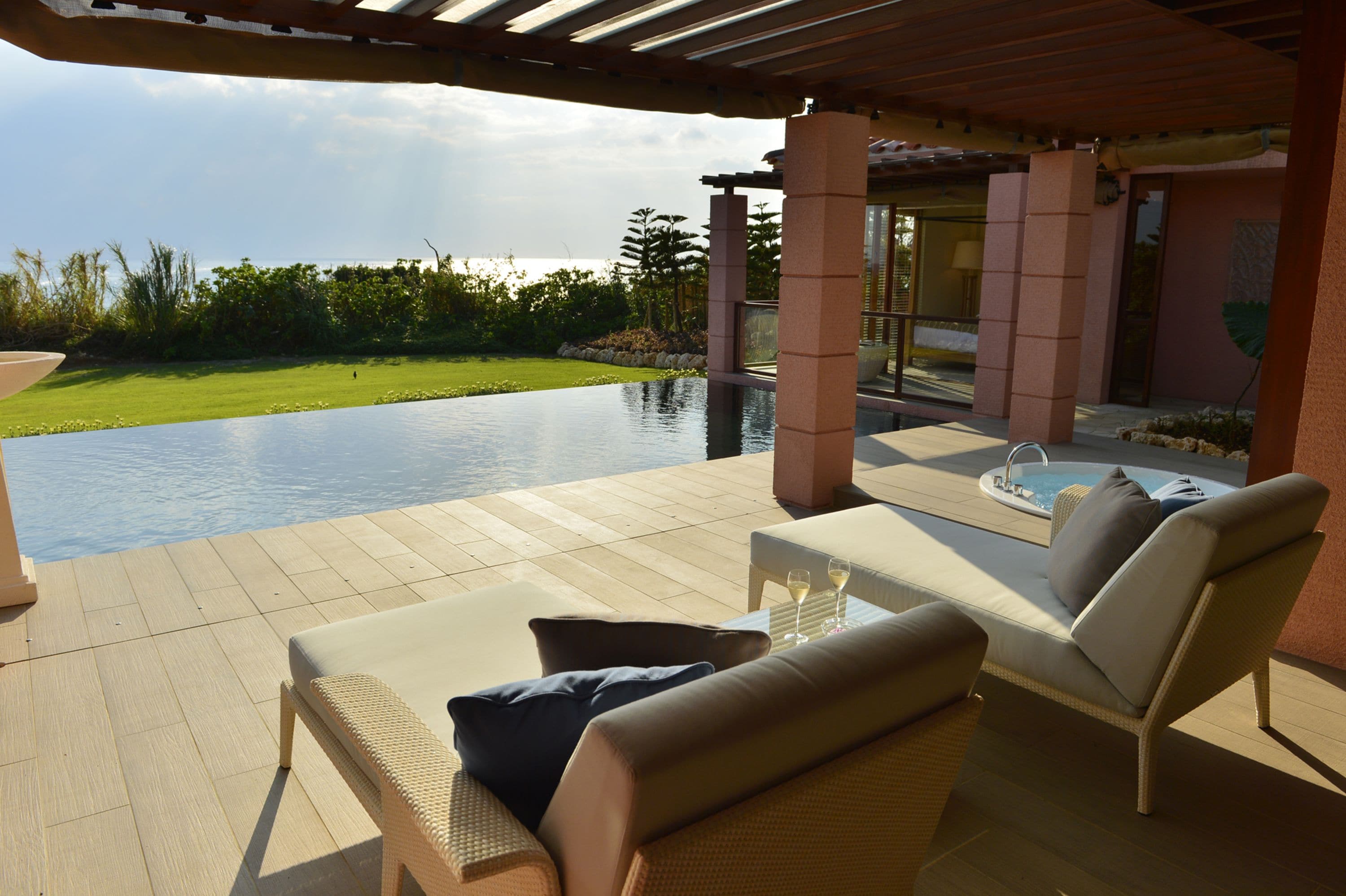 Suite Villa Bayfront (2 Bedrooms, Non Smoking) | Terrace/patio